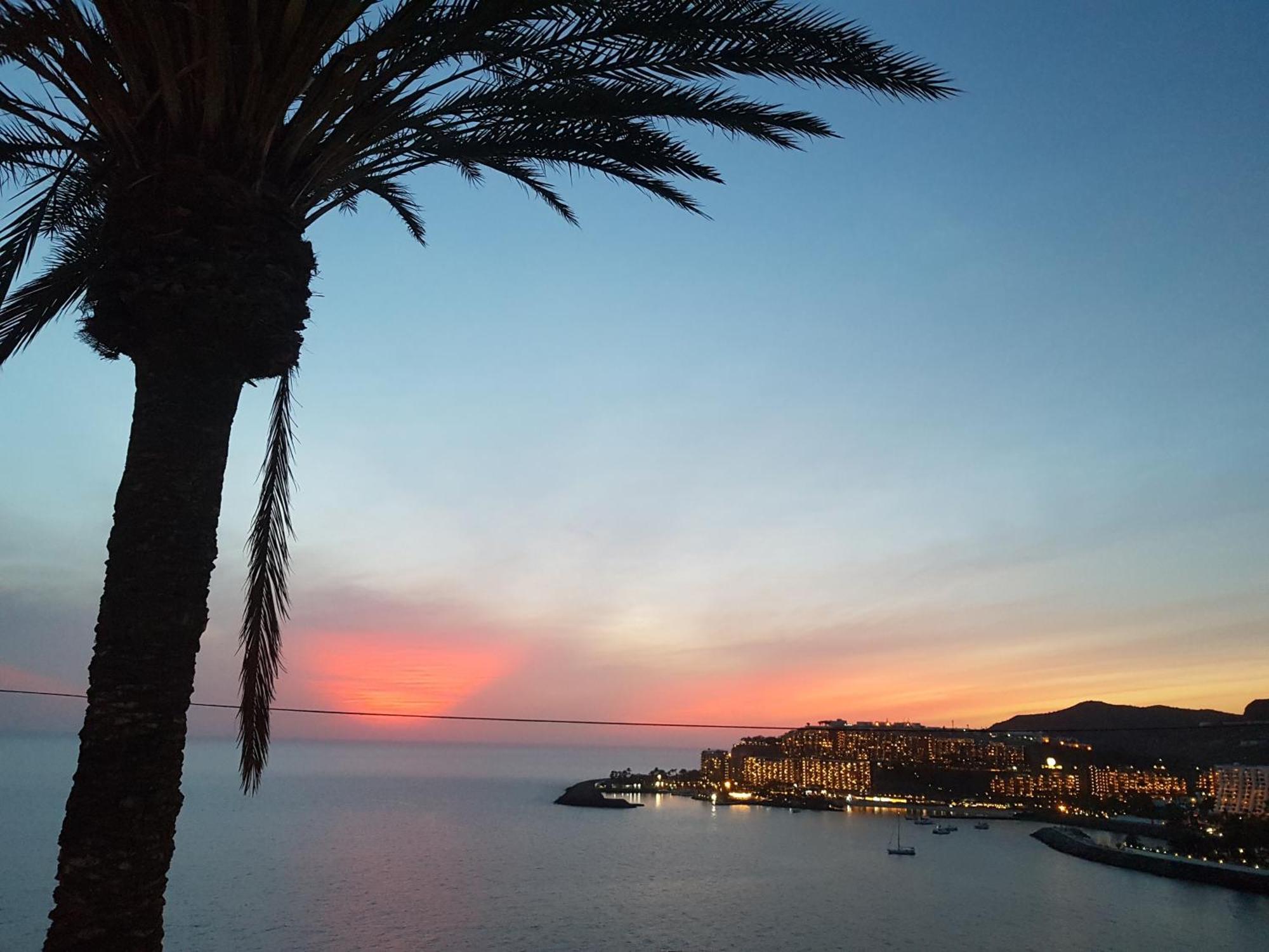 Deluxe Seaview-Sunsets !Transfe-R Inc! Pool,2Aircond,2Tv65",600Mb Dishwasher,,2 Beaches,Anfi-View Appartement Patalavaca Buitenkant foto